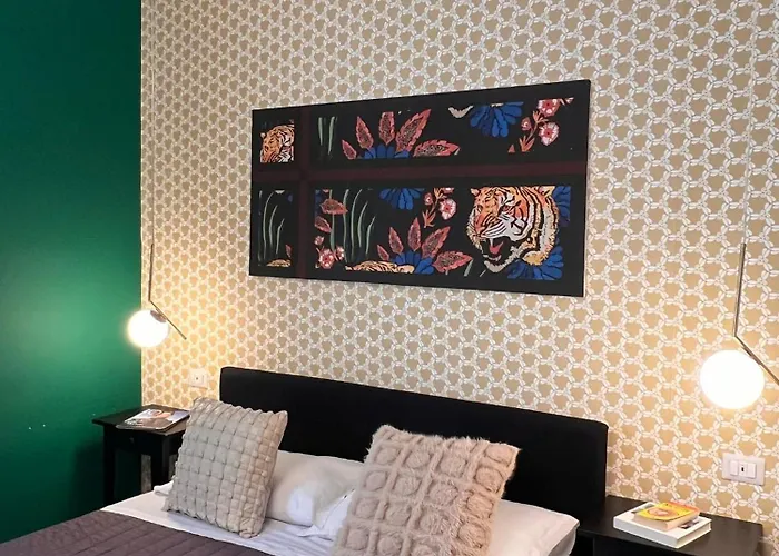 Πανσιόν The B Place Cola Ρώμη