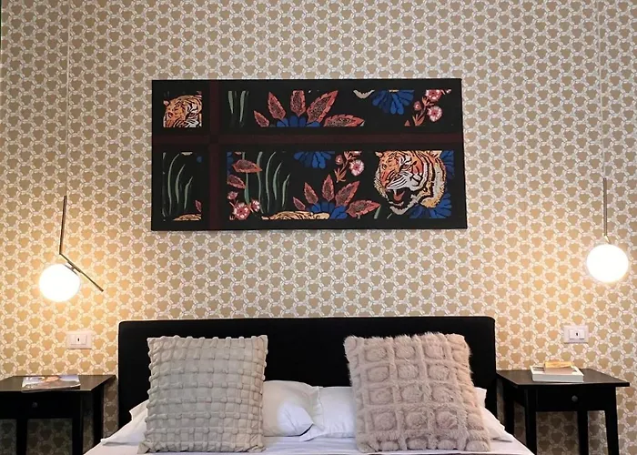 Πανσιόν The B Place Cola