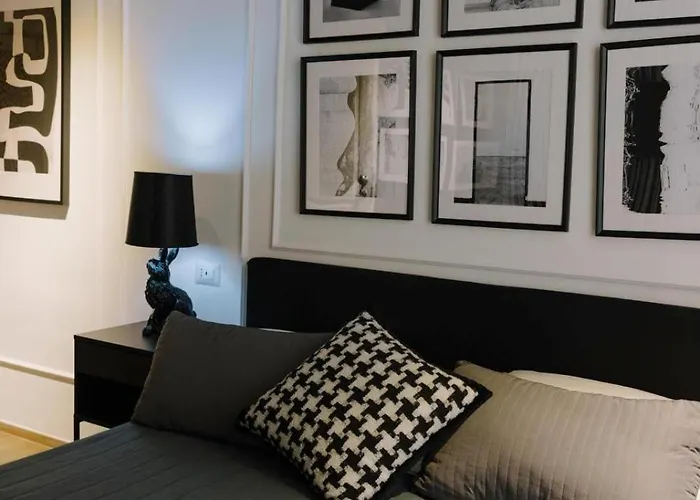 The B Place Cola Ρώμη