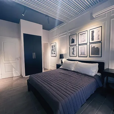 Pensión The B Place Cola Roma