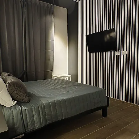 Pensión The B Place Cola