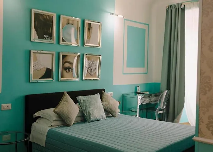 The B Place Cola 4* Roma