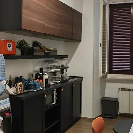 The B Place Cola ゲストハウス ローマ