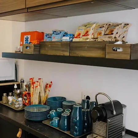 The B Place Cola 4* ローマ