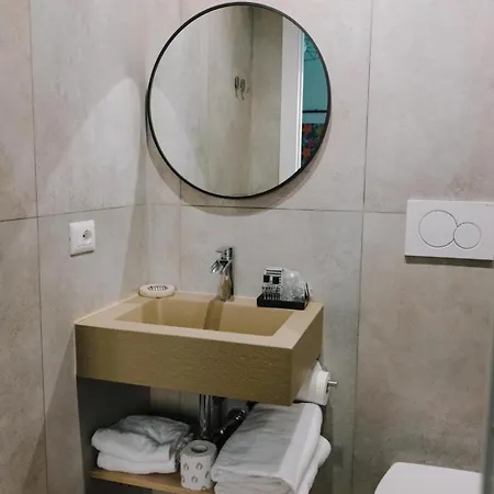 The B Place Cola ゲストハウス 4*