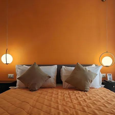 ゲストハウス The B Place Cola