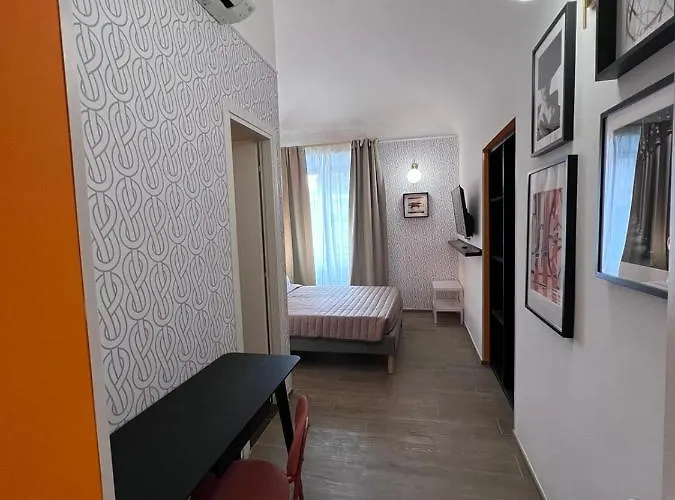 Pensionat The B Place Cola