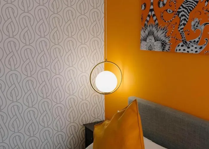 Гостевой дом The B Place Cola Рим