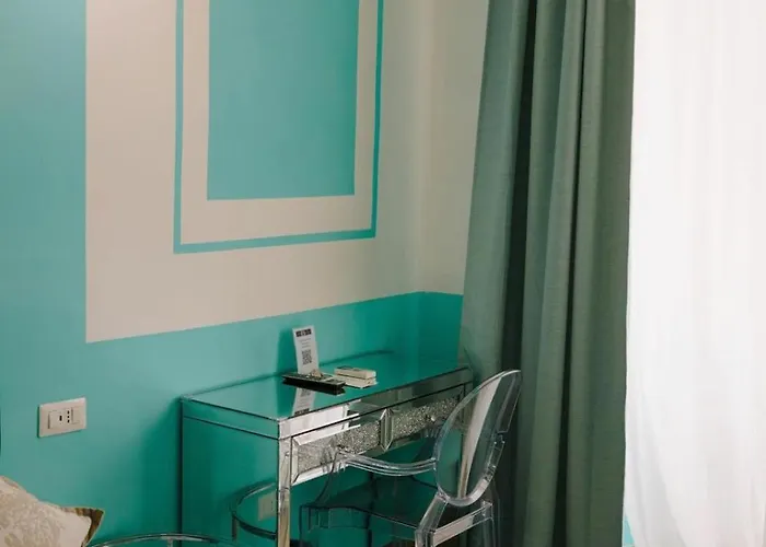 Гостевой дом The B Place Cola Рим