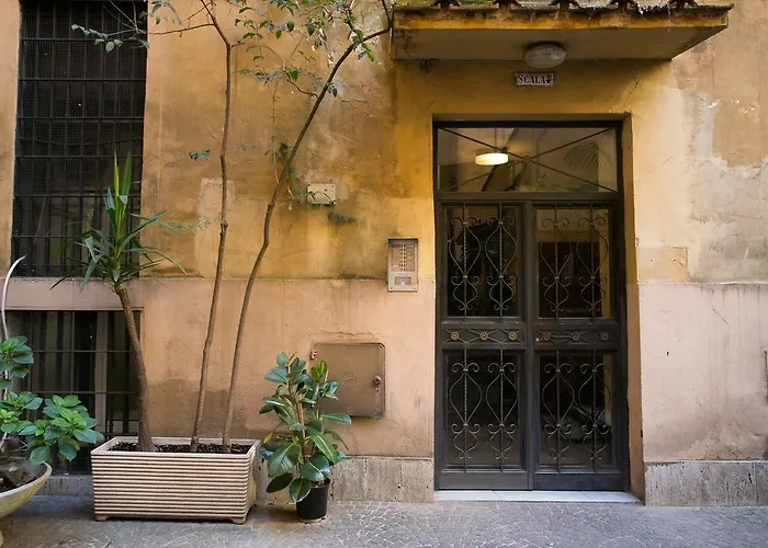 The B Place Cola 4* Rom