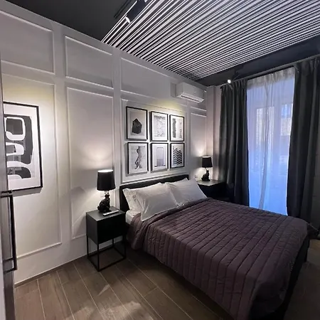 The B Place Cola Guest house Rome